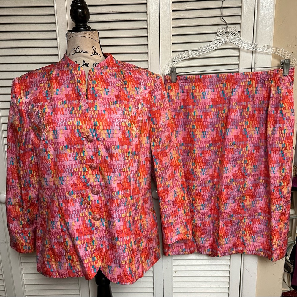 Anne Crimmons Plus Size Skirt Suit